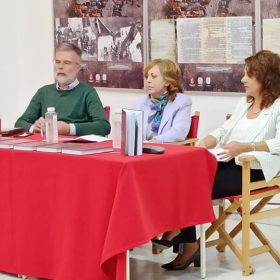 Представљена књига о стрељању у Краљеву