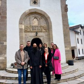 ,,Крст на Косову“ – образовно културни програми на Косову и Метохији