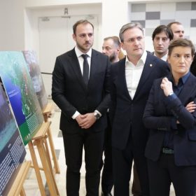 Изложба „Жута кућа – злочин без пресуде“